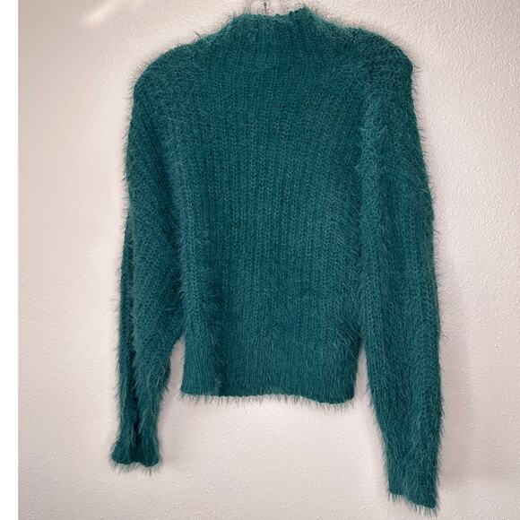 Express Green Fuzzy Long Sleeve Mock Neck Crop Sweater XS - Picture 6 of 13
